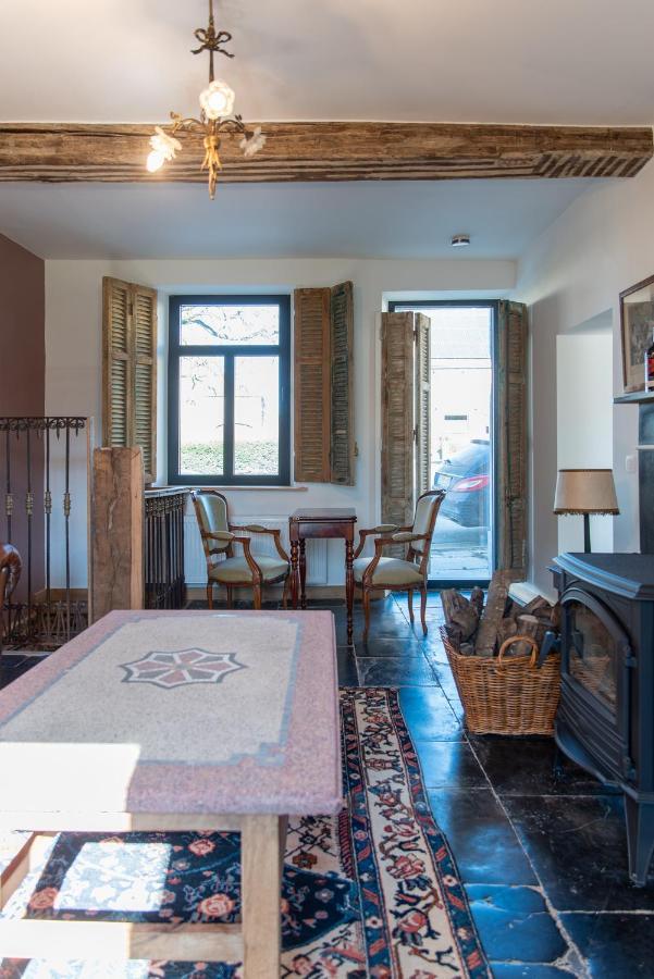Maisons De Vacances Le Vieux Marronnier Динант Екстериор снимка